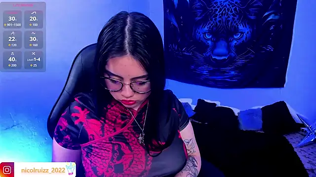 Snapshot of Nicolle_Ruizz chatting on June 6, 2026, 12:54 pm Nicolle Ruizz online show from June 6, 2026, 12:54 pm