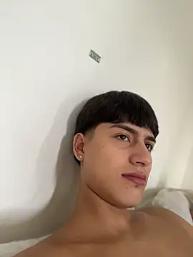 Snapshot of Lander_Cruz chatting on June 30, 2026, 4:19 pm Lander Cruz online show from June 30, 2026, 4:19 pm