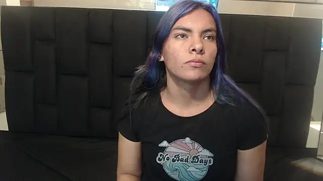 Snapshot of hanna13_ chatting on December 3, 2025, 10:08 pm hanna13 online show from December 3, 2025, 10:08 pm