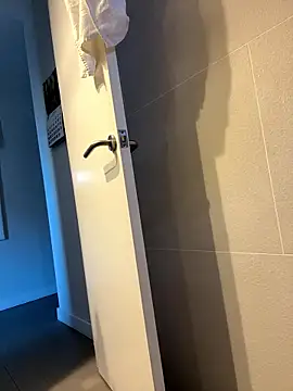 Snapshot of andresbale chatting on January 11, 2026, 8:19 am andresbale online show from January 11, 2026, 8:19 am