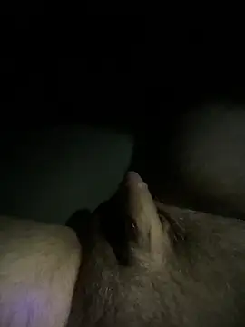 Snapshot of moneymaker50 chatting on March 21, 2026, 6:18 am moneymaker50 online show from March 21, 2026, 6:18 am