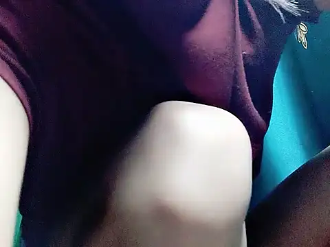 Nana569 online show from February 10, 2026, 8:35 pm