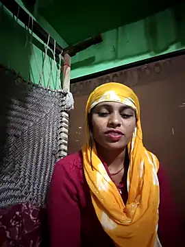 Snapshot of Rakhi_hote chatting on February 14, 2026, 8:05 pm Rakhi hote online show from February 14, 2026, 8:05 pm