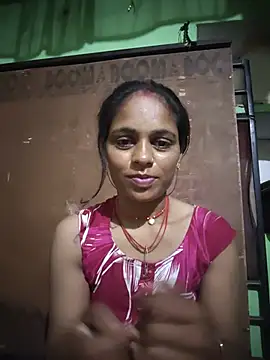 Snapshot of Rakhi_hote chatting on June 15, 2026, 10:45 pm Rakhi hote online show from June 15, 2026, 10:45 pm