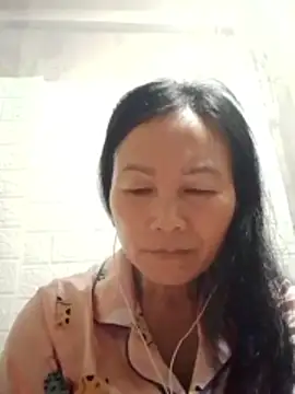 Lili-123k online show from April 21, 2026, 8:55 pm