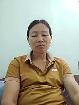 Lili-123k online show from April 23, 2026, 4:57 am