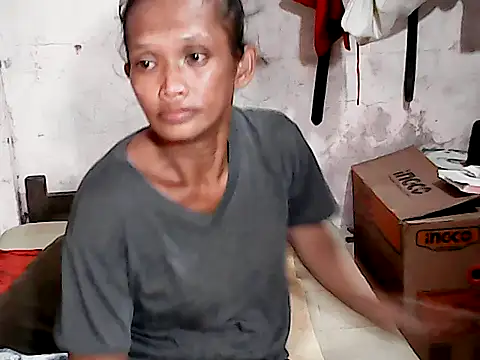 Snapshot of shimmirlyn_89 chatting on December 3, 2025, 6:54 am shimmirlyn 89 online show from December 3, 2025, 6:54 am