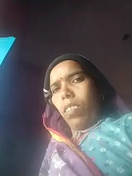 Snapshot of Chetna_sharma chatting on January 13, 2026, 5:24 am Chetna sharma online show from January 13, 2026, 5:24 am