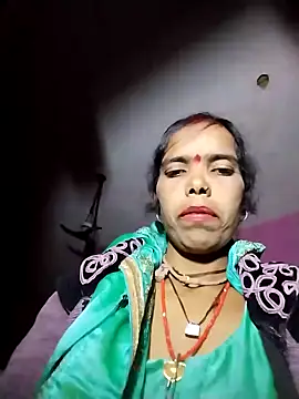 Snapshot of Chetna_sharma chatting on February 6, 2026, 3:26 pm Chetna sharma online show from February 6, 2026, 3:26 pm