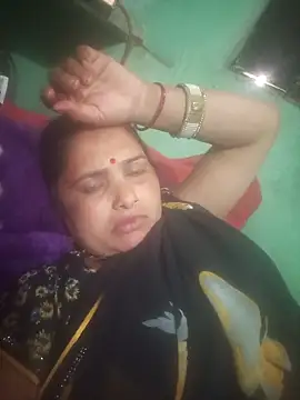 Your-shreya143 online show from February 12, 2026, 3:56 am