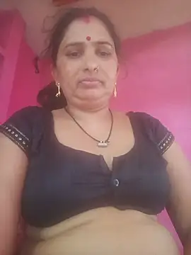 Snapshot of Your-shreya143 chatting on July 2, 2026, 5:02 am Your-shreya143 online show from July 2, 2026, 5:02 am