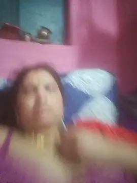 Snapshot of Your-shreya143 chatting on July 13, 2026, 10:34 pm Your-shreya143 online show from July 13, 2026, 10:34 pm