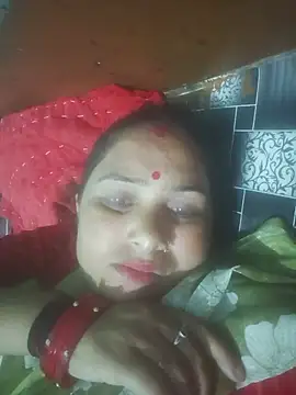 Snapshot of Your-shreya143 chatting on July 15, 2026, 10:53 am Your-shreya143 online show from July 15, 2026, 10:53 am