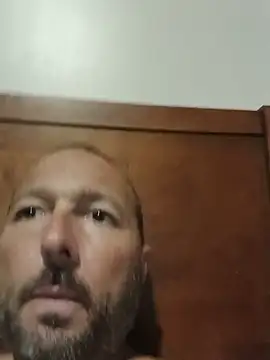 Snapshot of jeffwoodmclm chatting on August 1, 2026, 7:07 am jeffwoodmclm online show from August 1, 2026, 7:07 am