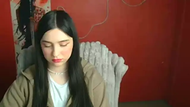 Lilu May online show from April 27, 2026, 11:19 am