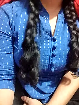 hottyrose69 online show from February 6, 2026, 2:53 pm