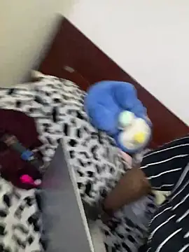 Carameloswing1 online show from June 14, 2026, 12:08 am
