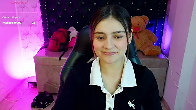 Diamond juliana online show from July 15, 2026, 3:12 am