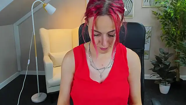 Snapshot of Linda_Jonys chatting on July 29, 2026, 9:18 am Linda Jonys online show from July 29, 2026, 9:18 am