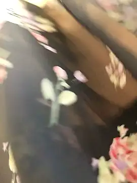 Miky Lyn online show from February 13, 2026, 4:52 am