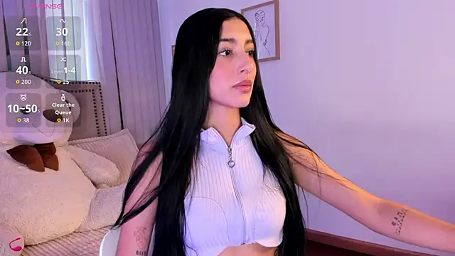 Snapshot of lya__brown chatting on May 25, 2026, 12:11 pm lya brown online show from May 25, 2026, 12:11 pm