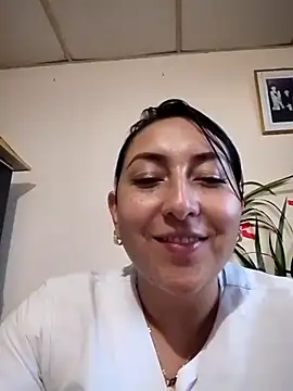 Valeria montana  online show from February 18, 2026, 11:11 pm