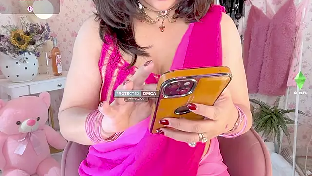 Snapshot of Arielyn_009 chatting on March 8, 2026, 8:51 am Arielyn 009 online show from March 8, 2026, 8:51 am