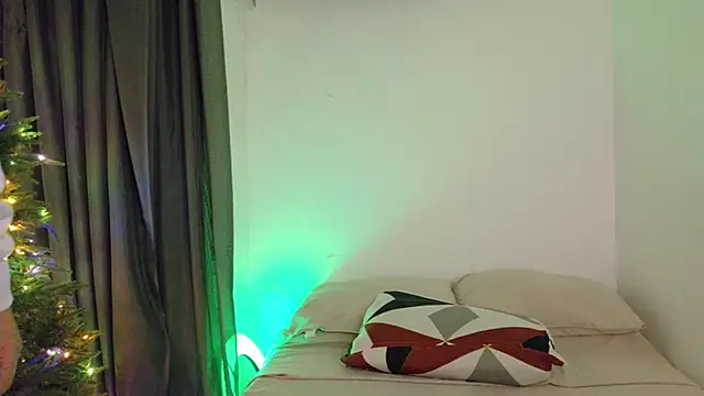 Aregoe Art online show from December 22, 2025, 9:01 pm