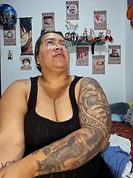 vicky-duarte online show from May 2, 2026, 5:23 am