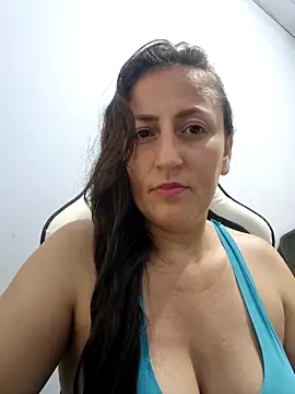 Snapshot of Jeh_charmosa chatting on December 3, 2025, 2:52 am Jeh charmosa online show from December 3, 2025, 2:52 am