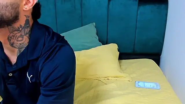 lucky smith1 online show from December 13, 2025, 7:53 pm