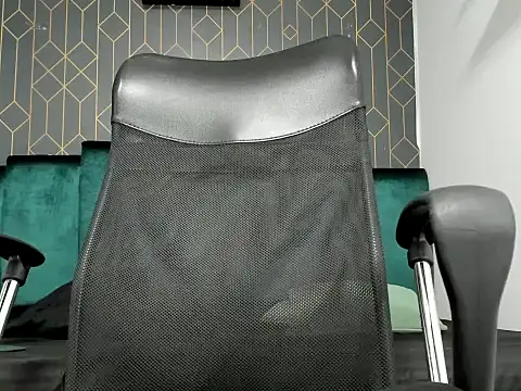 lucky smith1 online show from February 24, 2026, 5:55 pm