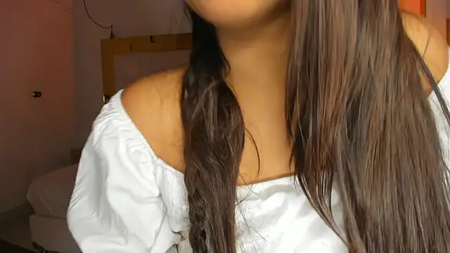 Snapshot of Zoei_Moon chatting on May 15, 2026, 6:59 pm Zoei Moon online show from May 15, 2026, 6:59 pm