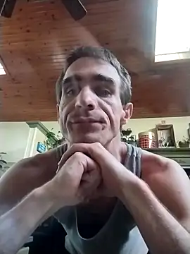 Snapshot of bigjohnson2914 chatting on May 13, 2026, 5:54 pm bigjohnson2914 online show from May 13, 2026, 5:54 pm