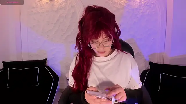 Snapshot of MadisonKane chatting on July 25, 2026, 11:19 am MadisonKane online show from July 25, 2026, 11:19 am