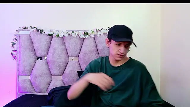 iris and damian online show from March 7, 2026, 5:21 pm