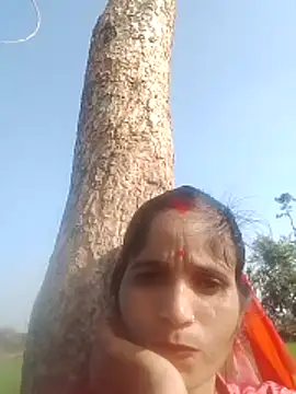 Snapshot of rashi_73 chatting on December 15, 2025, 9:13 am rashi 73 online show from December 15, 2025, 9:13 am