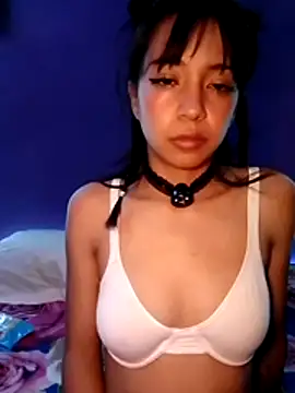 Snapshot of Honey_bun06 chatting on July 10, 2026, 6:07 am Honey bun06 online show from July 10, 2026, 6:07 am