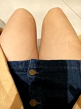 Baby-Linh online show from February 2, 2026, 4:22 am