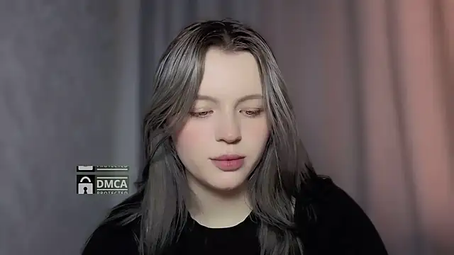 Snapshot of DollarBunny chatting on December 16, 2025, 7:24 am DollarBunny online show from December 16, 2025, 7:24 am