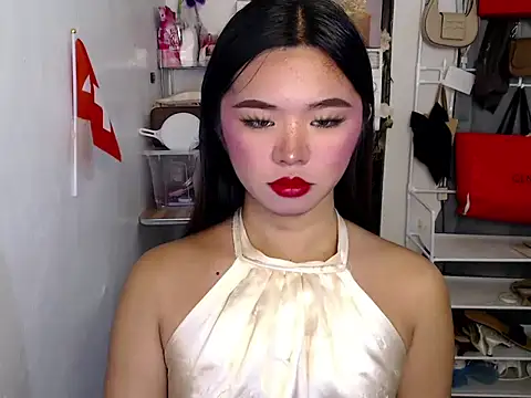 Snapshot of voganmarie chatting on June 28, 2026, 12:55 pm voganmarie online show from June 28, 2026, 12:55 pm