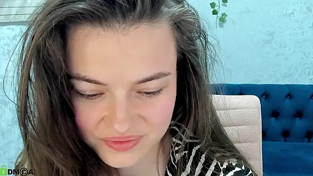 Graceee  online show from May 20, 2026, 3:13 am