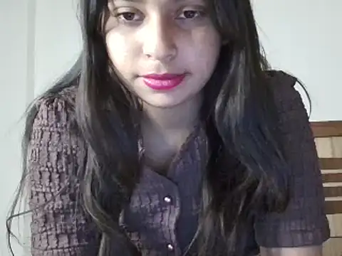 Snapshot of priya_008 chatting on December 5, 2025, 9:29 am priya 008 online show from December 5, 2025, 9:29 am