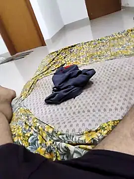 Snapshot of BoyMuslimTelugu chatting on December 14, 2025, 2:44 pm BoyMuslimTelugu online show from December 14, 2025, 2:44 pm