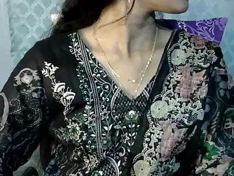 Snapshot of Shab_M chatting on March 10, 2026, 4:34 pm Shab M online show from March 10, 2026, 4:34 pm