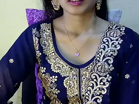 Snapshot of Shab_M chatting on March 27, 2026, 7:14 am Shab M online show from March 27, 2026, 7:14 am
