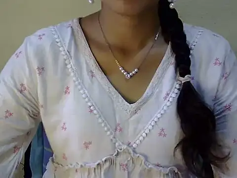 Snapshot of Shab_M chatting on June 21, 2026, 6:38 am Shab M online show from June 21, 2026, 6:38 am