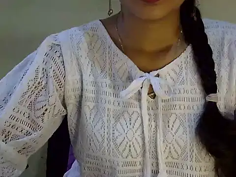 Snapshot of Shab_M chatting on July 16, 2026, 6:41 am Shab M online show from July 16, 2026, 6:41 am