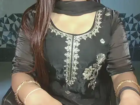 Snapshot of Hotty_Suzuka chatting on July 3, 2026, 3:13 am Hotty Suzuka online show from July 3, 2026, 3:13 am