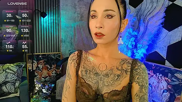 GoddessVespera online show from April 30, 2026, 4:46 pm